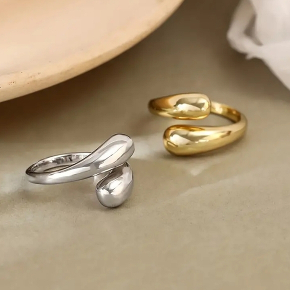 NEW! Waterdrop RESIZABLE ring - Picture 10 of 11